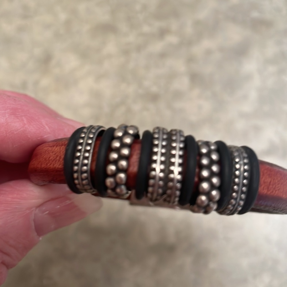 Leather braclet - Picture 3 of 3